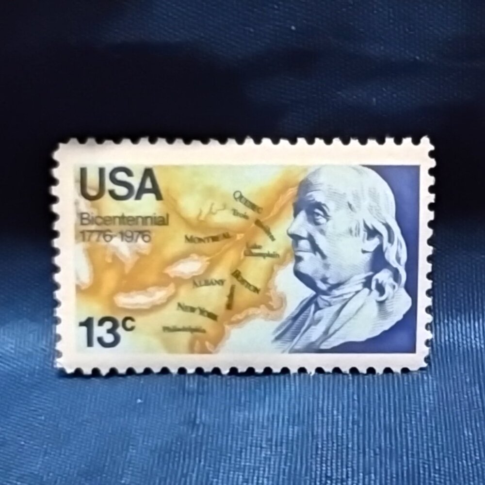 Uncirculated USA 1976 Benjamin Franklin: First Post Master 13 Cent Stamp!!